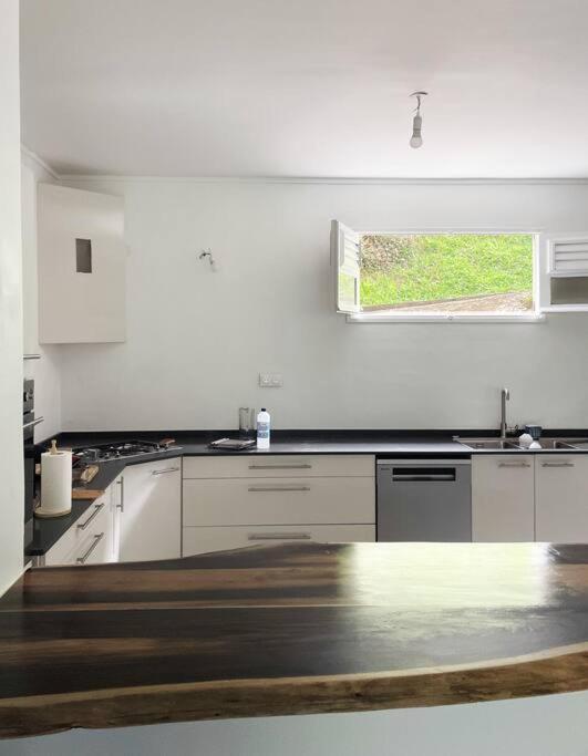 Spacieux Appartement A La Villa Montagne Ле-Карбе Экстерьер фото